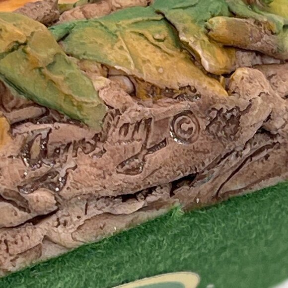 Ansley MasterCraft Sleeping Baby Red Squirrel Hand Painted Green Leaves Nest VTG - Picture 3 of 11